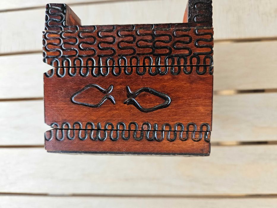 Stara drewniana szkatułka góralska na 2 talie kart