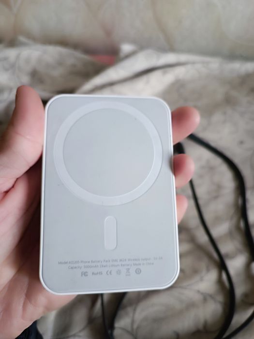 Батареи для зарядки гаджетов