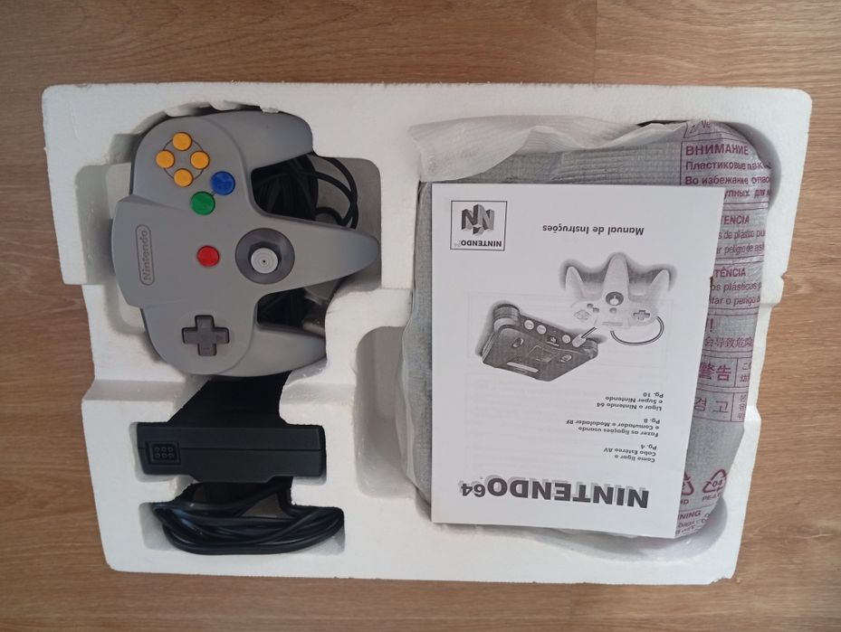 Nintendo 64 em Caixa Completa