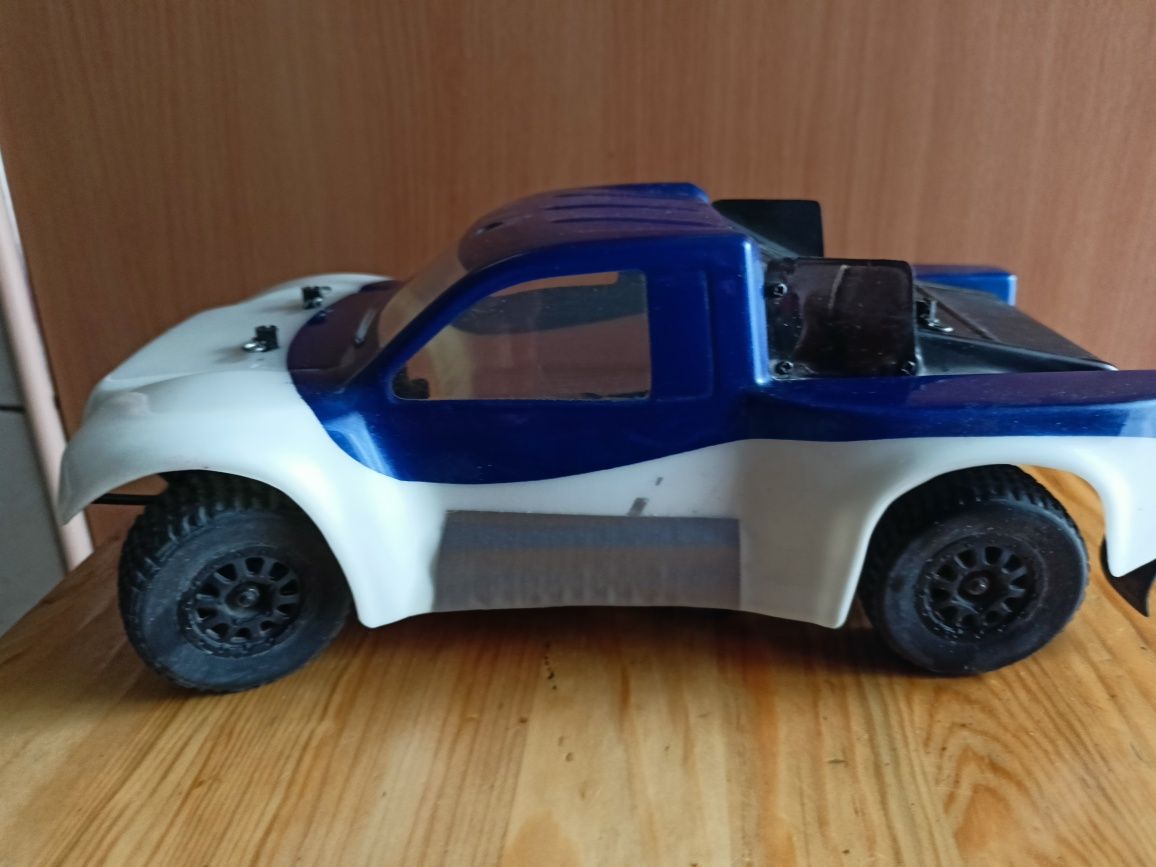 Team asociated 1:18 podwozie modelu RC