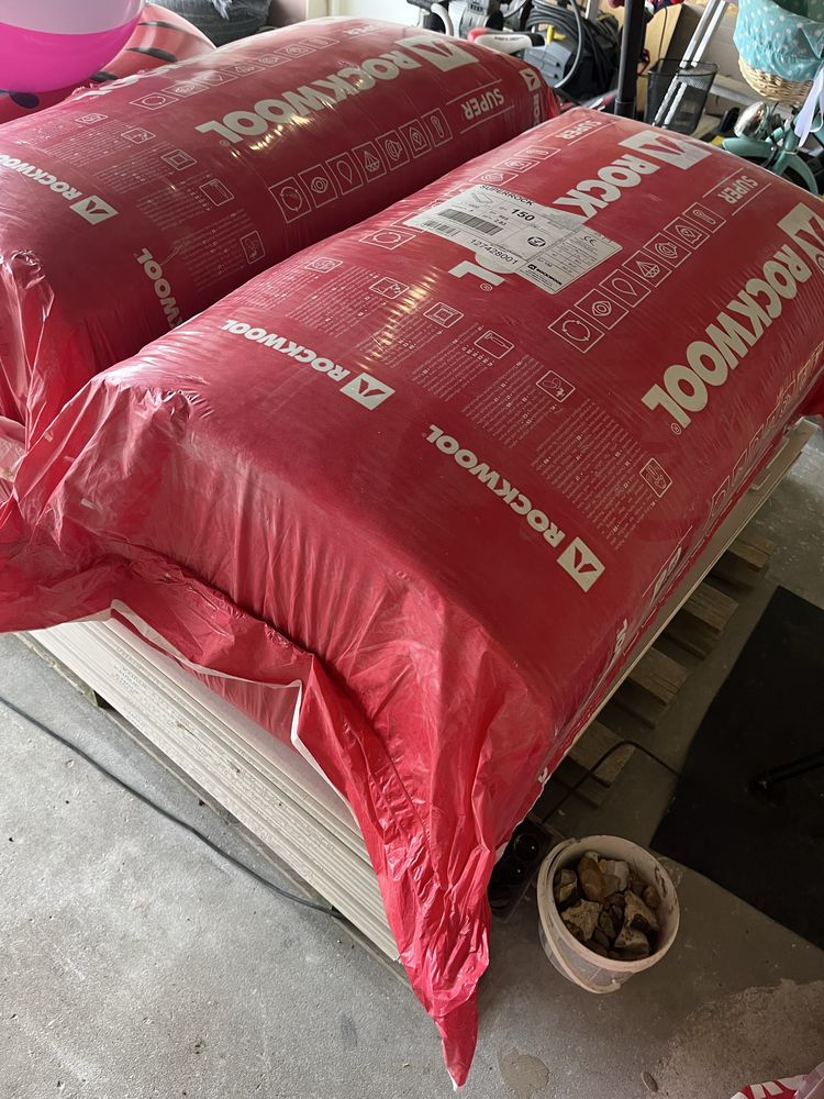 Wełna mineralna rockwool