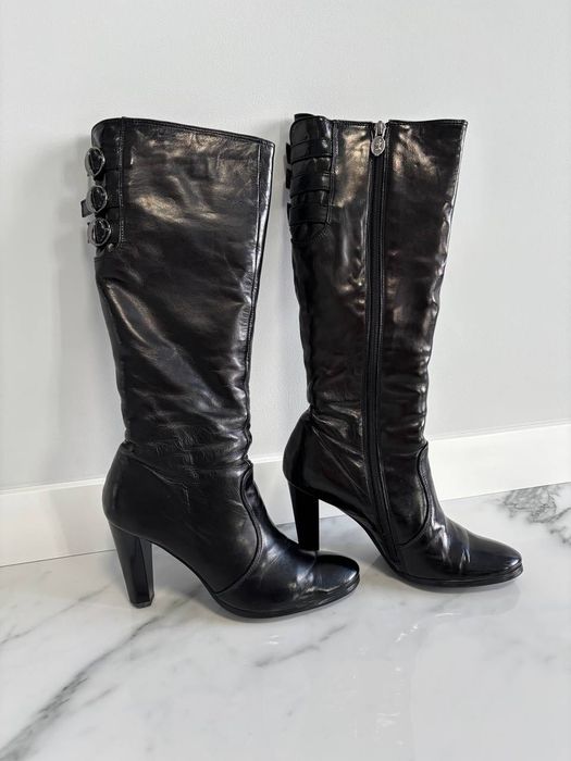 Шкіряні чоботи на цигейці. Жіночі. Розмір 36.. Італія.