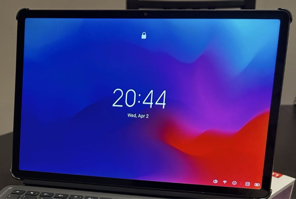 Lenovo tablet P12 128GB RAM8Gb with PEN