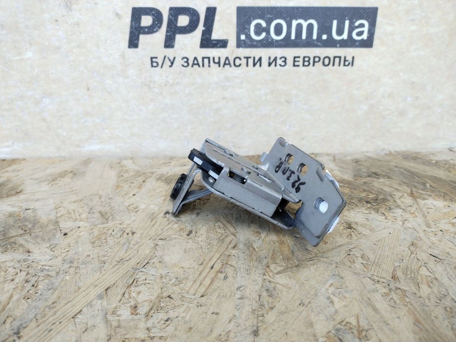 Ford Transit Connect II Mk2 13-21 замок двери задней правой верхний