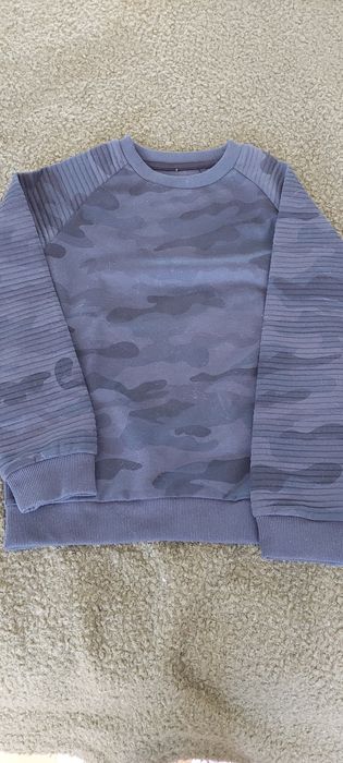 Camisola cinzenta