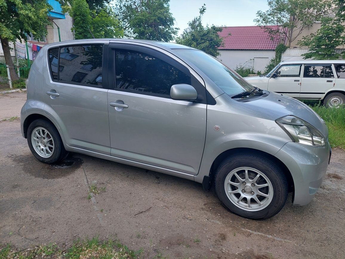 Продам Daihatsu Sirion