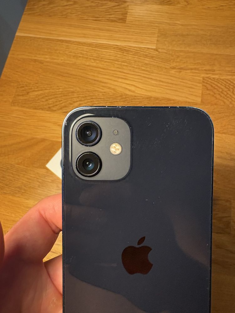 Iphone 12 ladny