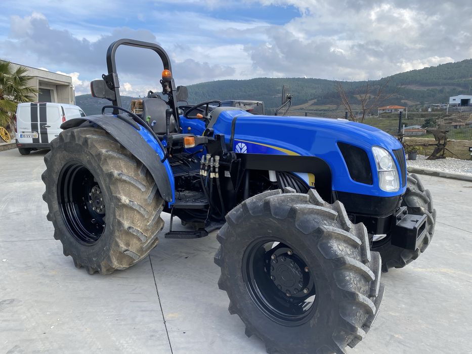 New Holland TN95A