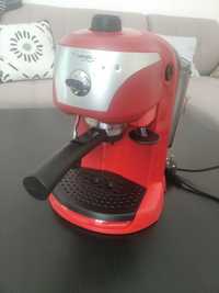 Ekspres do kawy DeLonghi