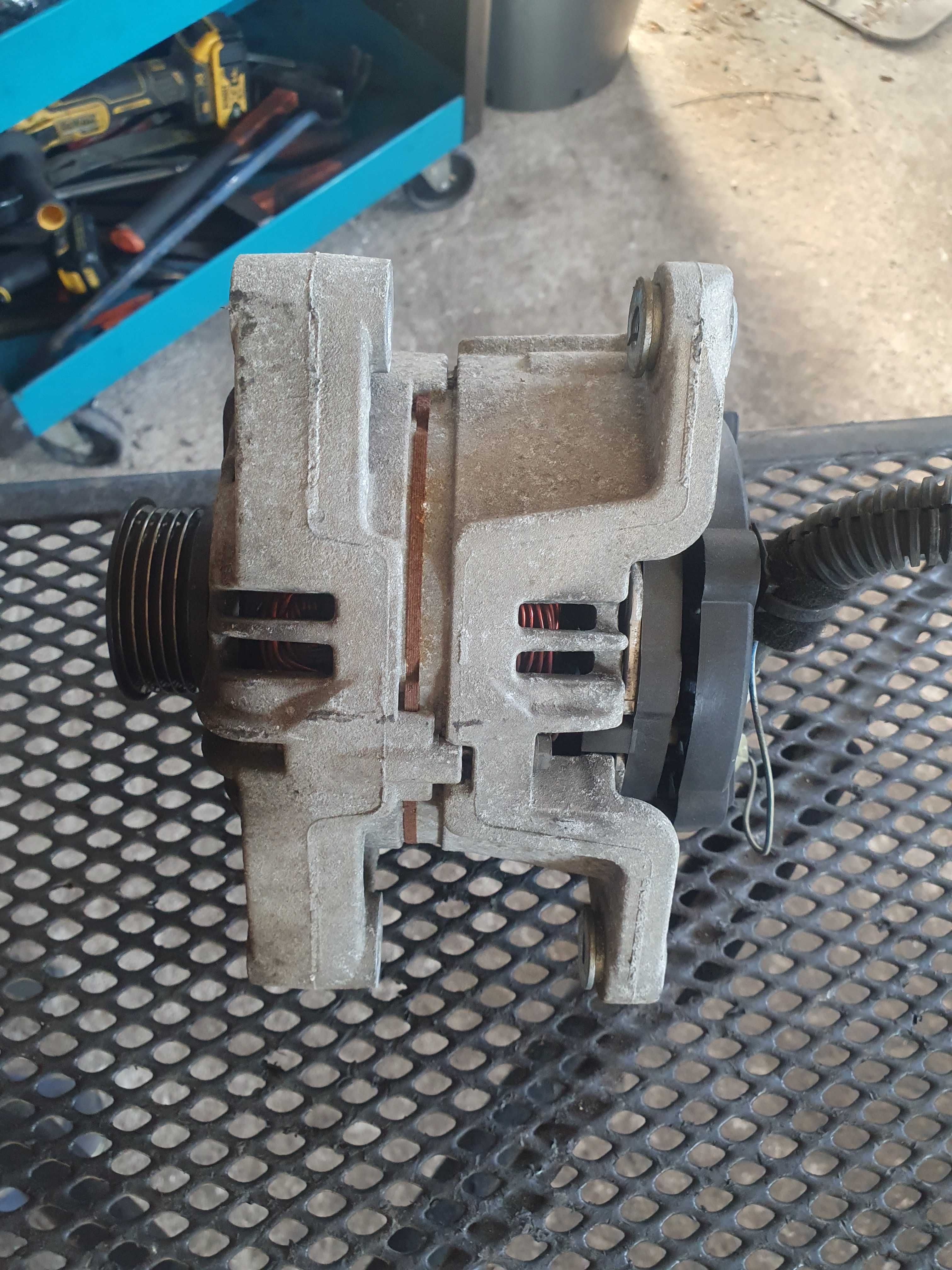 Alternator Opel 1.4 16v z14xep Meriva a Astra H 3