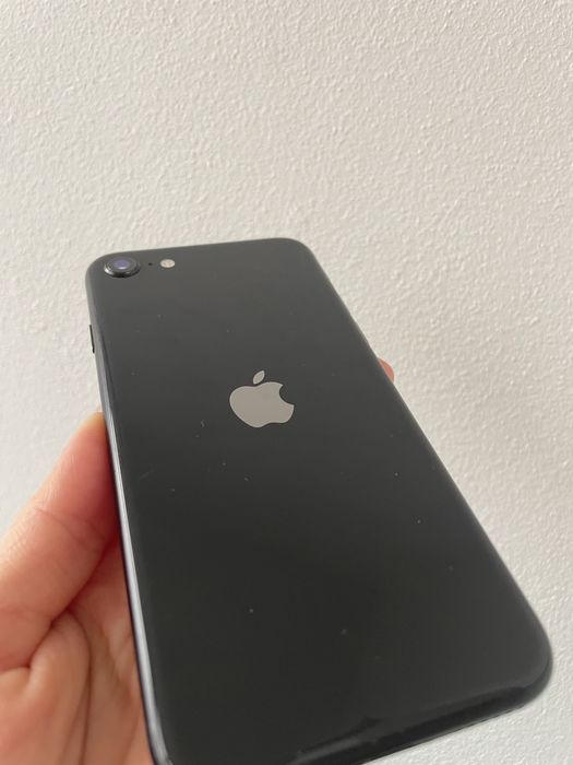 iPhone se2 64 gb neverlock