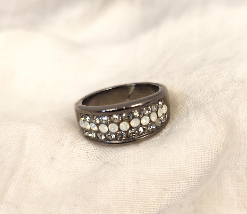 ...Anéis vários...