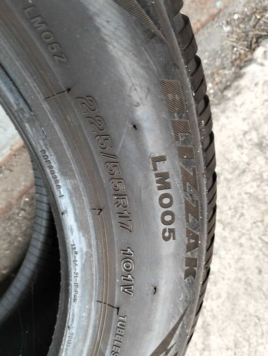 225/55r17 Bridgestone opony zimowe 2023rok