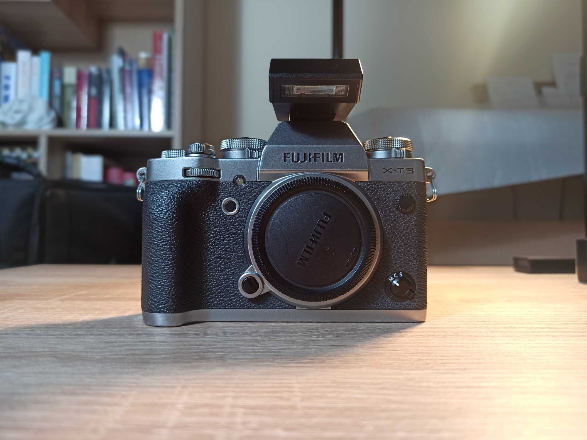 Fujifilm x-t3 z zestawem baterii i bummy battery