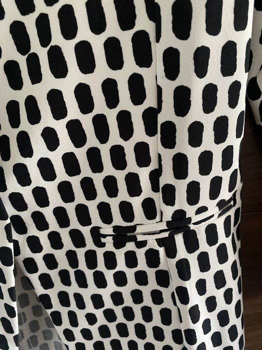 Sprzedam marynarkę dłuższą