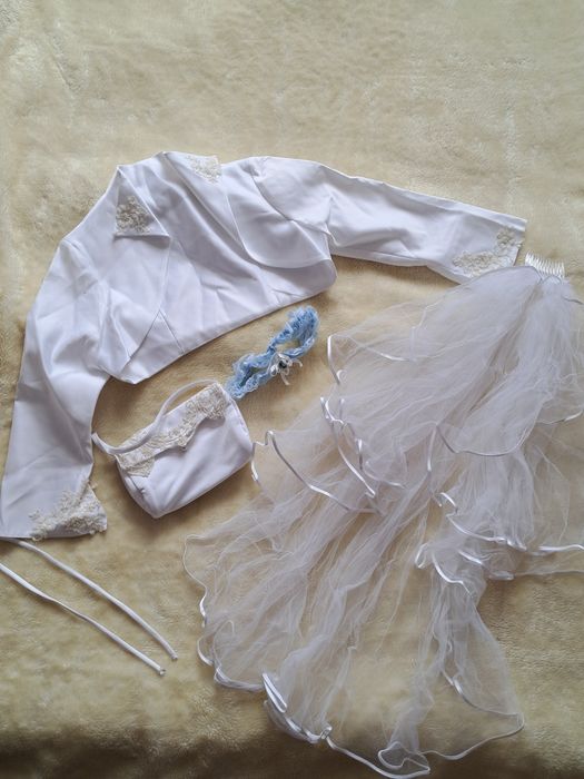 Suknia ślubna rozm 40, 168cm