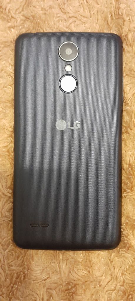 Телефон LG K8 на запчастини+батереї до телефону