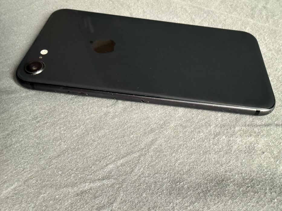 Apple Iphone 8 64 gb 100% bateria