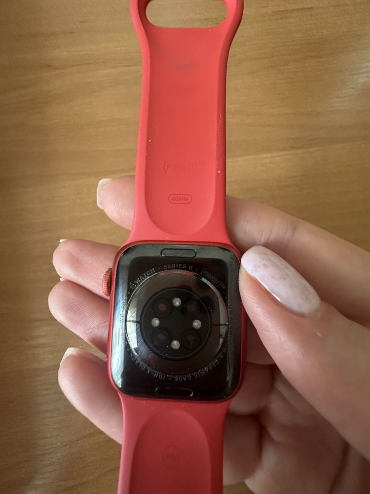 Apple watch 6 Red