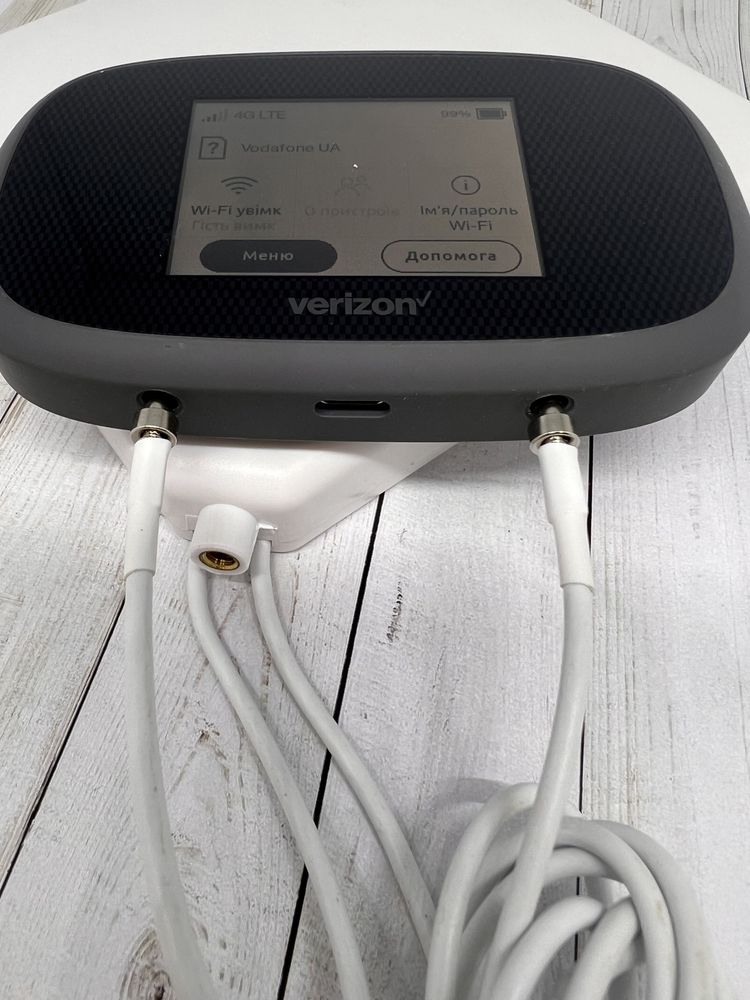 Антенна 4G LTE 35dBi для Ротуера Novatel Mifi 8000L/8800L TS9