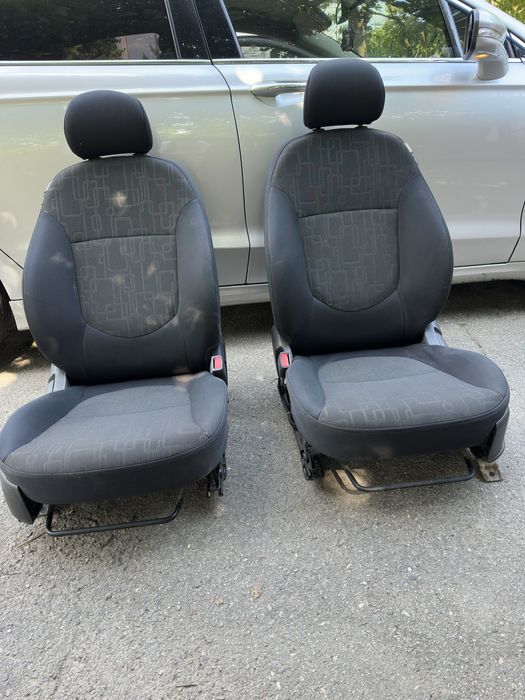 Салон/ сидіння з підігрівом Kia rio ( киа рио ) 3 .( 2011-2017)   рік