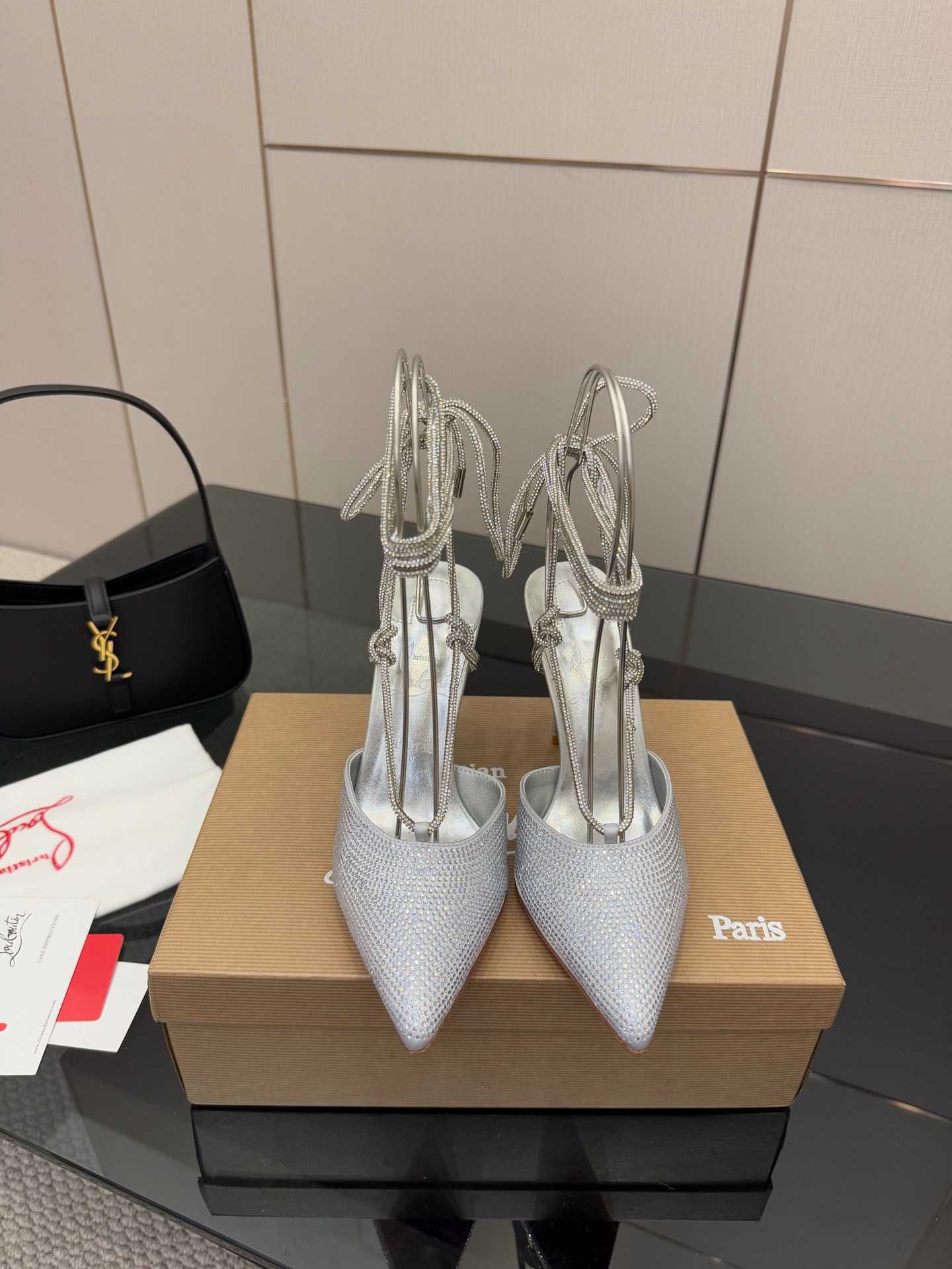 Sandały Cistian Louboutin, damskie wysokie obcasy