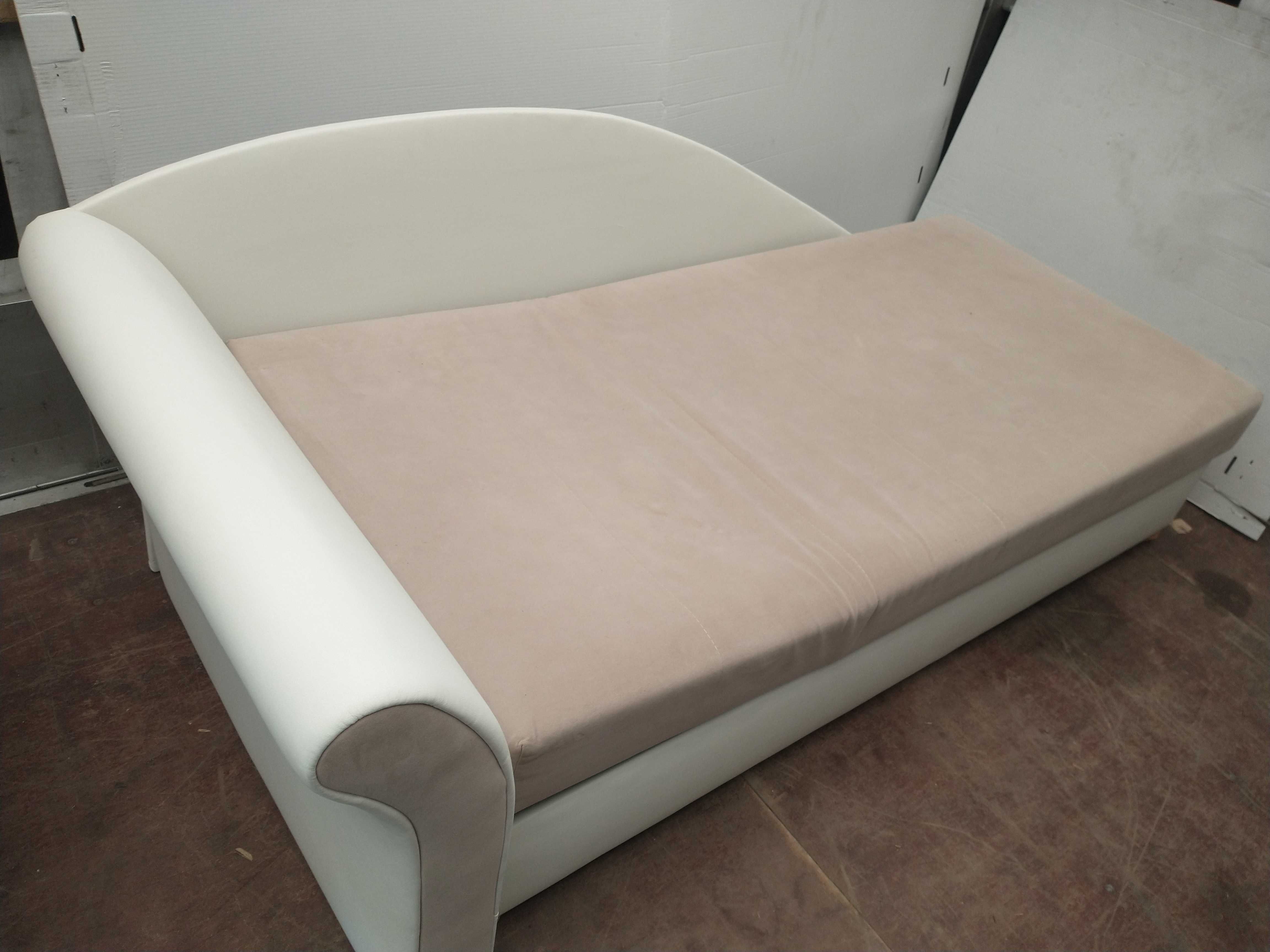 Jednoosobowa sofa łóżko z pojemnikiem na pościel możliwość transportu