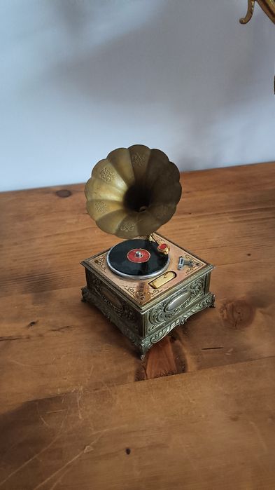 Giradiscos isqueiro em bronze