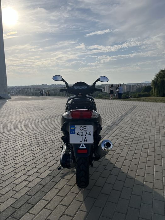 Скутер Fada YB150T-15D