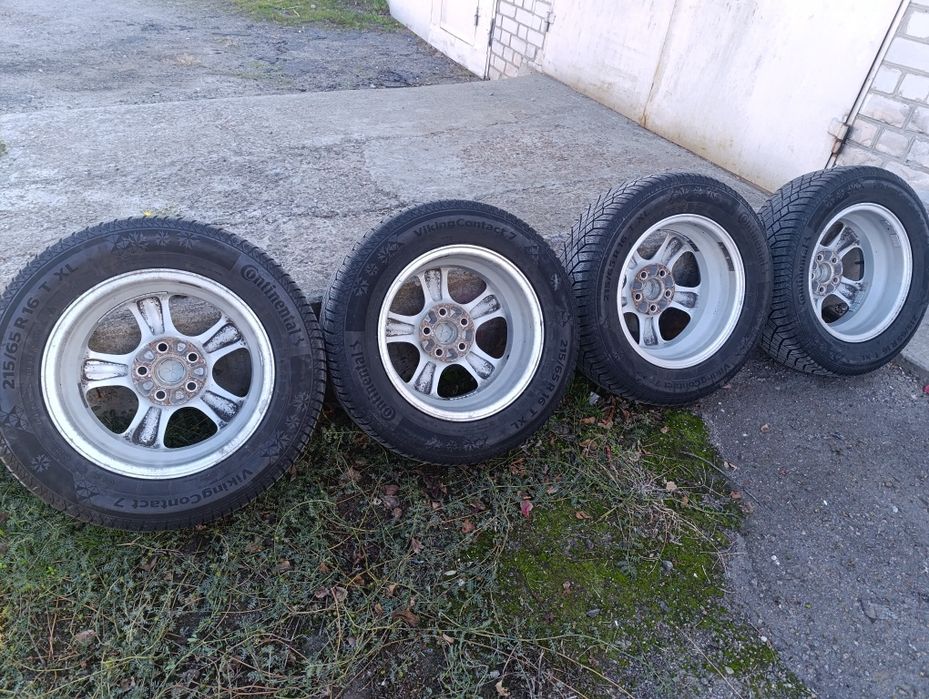 Колеса R16 5x114,3 et46 6j 67,1  215/65 зима Outlander Qashkai CRV