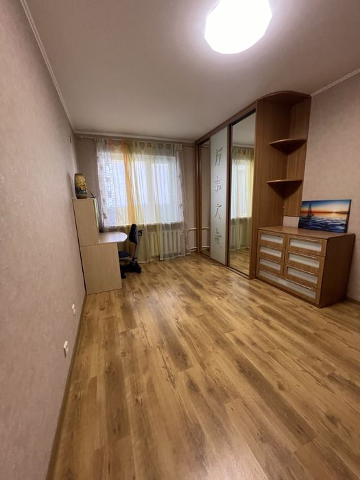 Ахматовой 41 Позняки