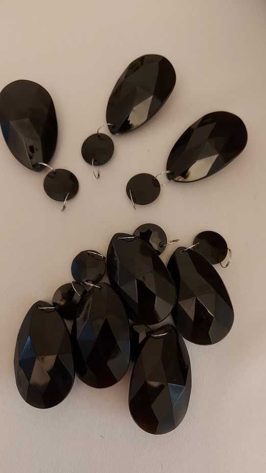 ozdobny wiszący kryształ czarny , akryl czarny , kryształek