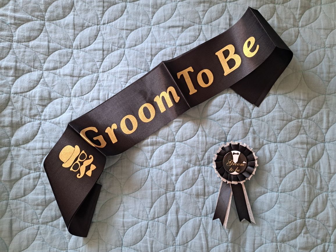 Despedida de solteiro faixa + crachá noivo Groom to Be - ENVIO GRÁTIS