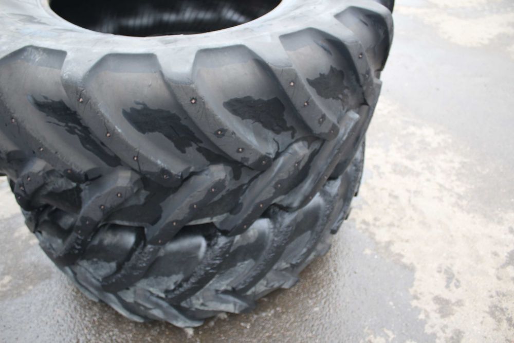 Opona 540 65 r28 cena za cały komplet 650 65 r38