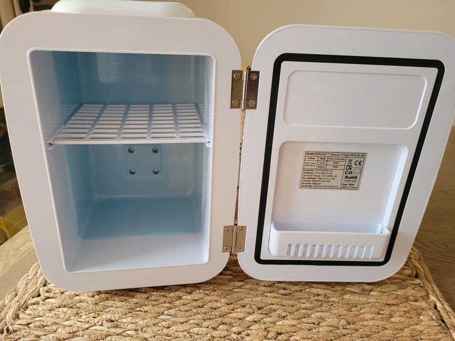 Lodówka na kosmetyki StylPro nowa
