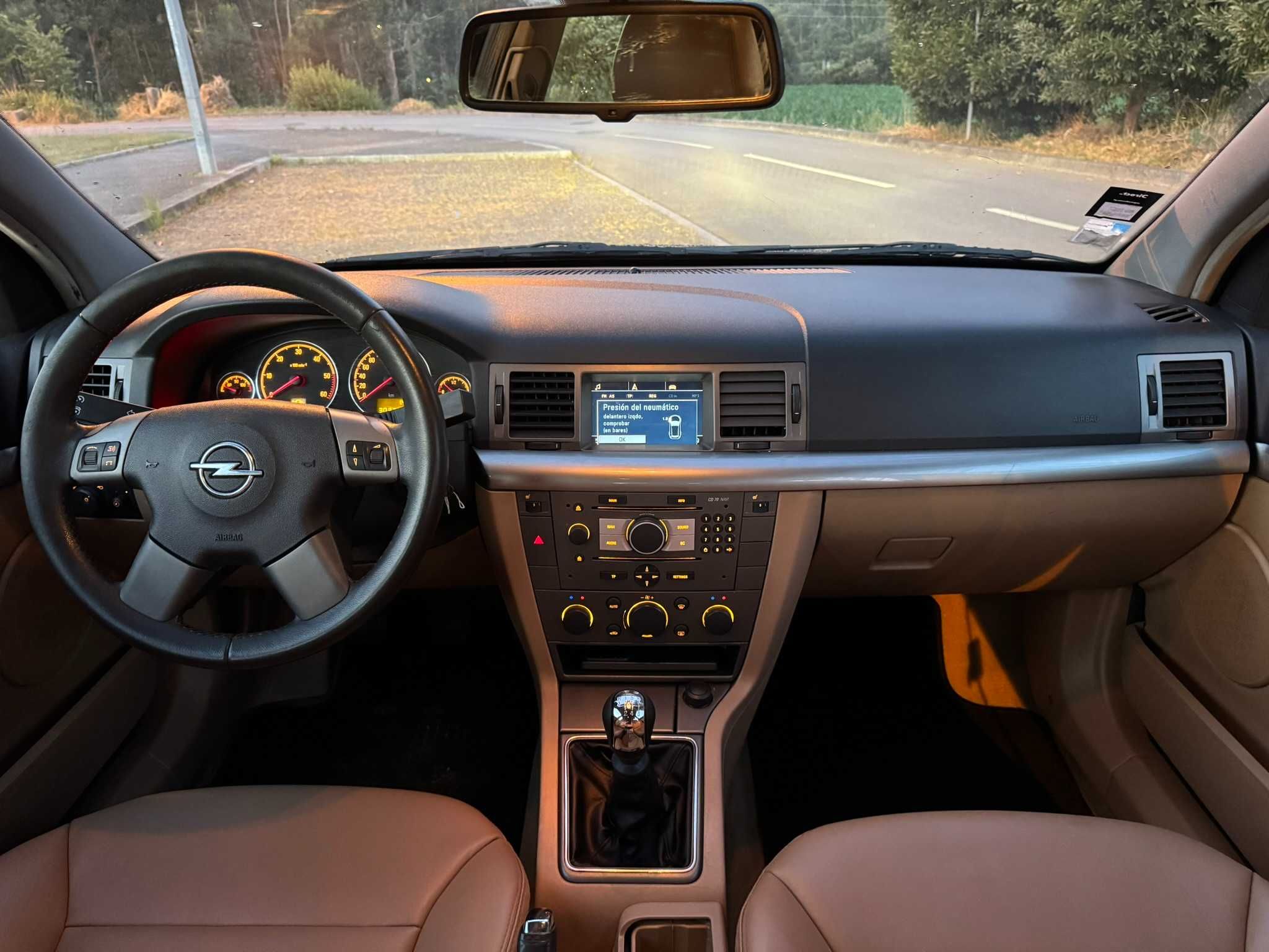 Opel Signum 1.9 CDTI Business Line