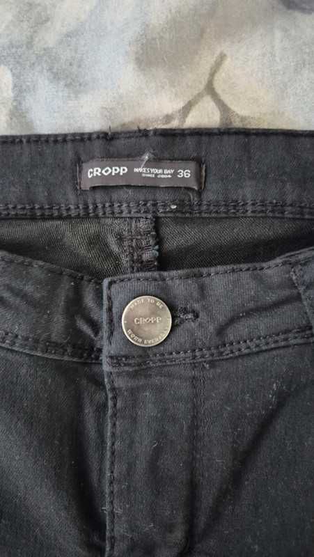 spodnie damskie jeans czarne cropp 36 s