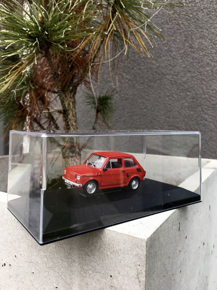 Czasopismo-FIAT 126P-auta PRL,model,autka,kolekcja,gablotka