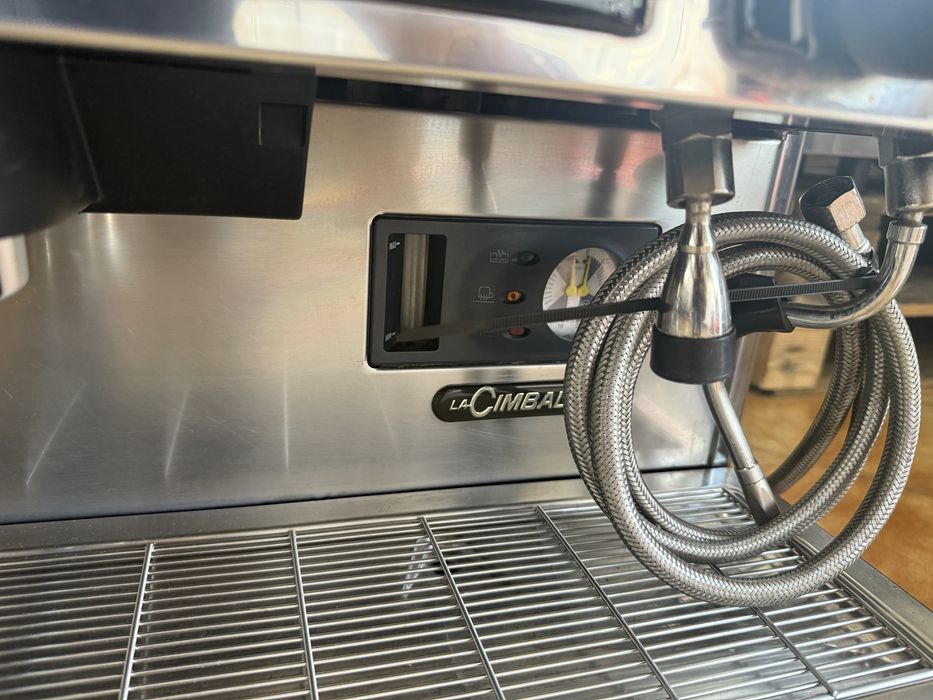 Maquina de café industrial 1 grupo Muito Muito Nova  Instalação e Garantia