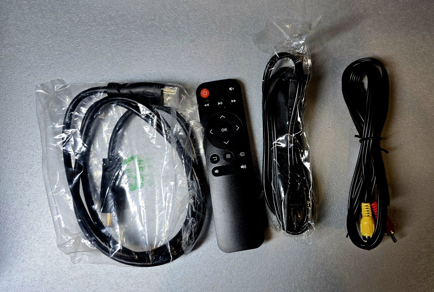 Projektor Led model Q6 jak nowy