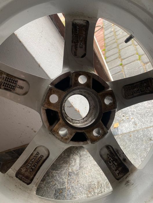 Sprzedam felgi z oponami 17, 5x112