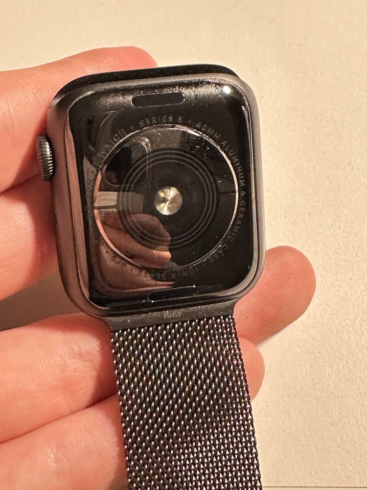 Smartwatch Apple Watch Series 5 40mm GPS + Cellular Space Grey