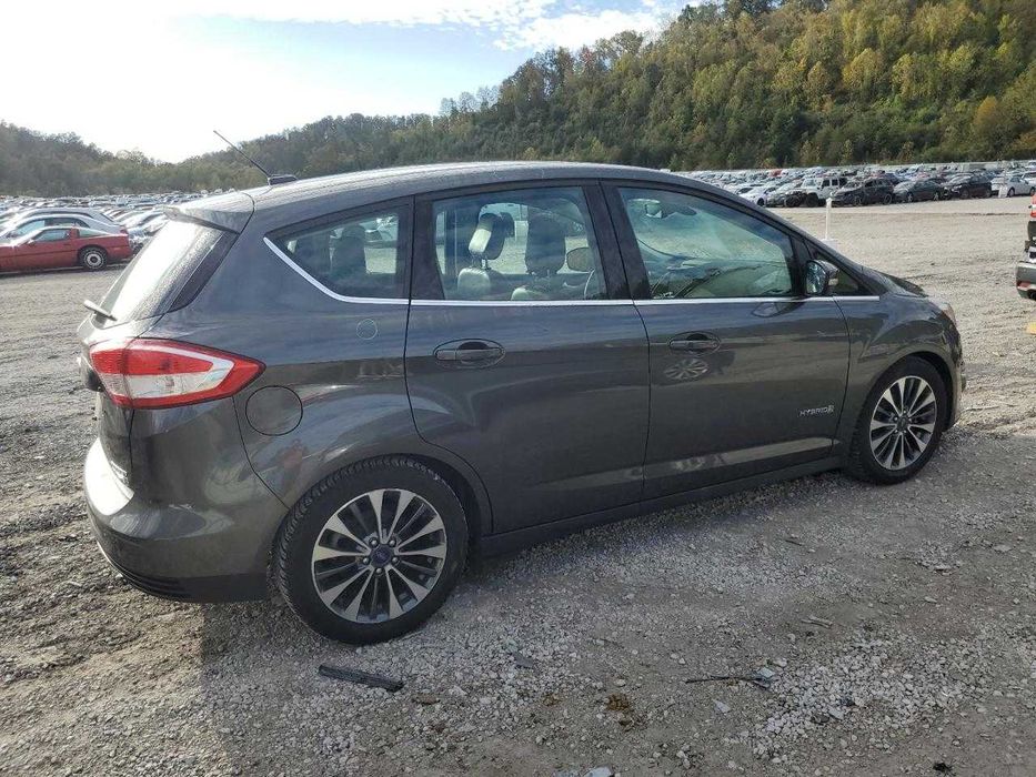 Ford C-Max Titanium 2018 /