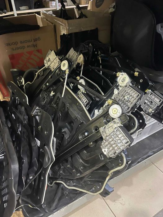 В продаже! Стеклоподъемники в сборе на Tesla Model 3 | Y 2018-2024