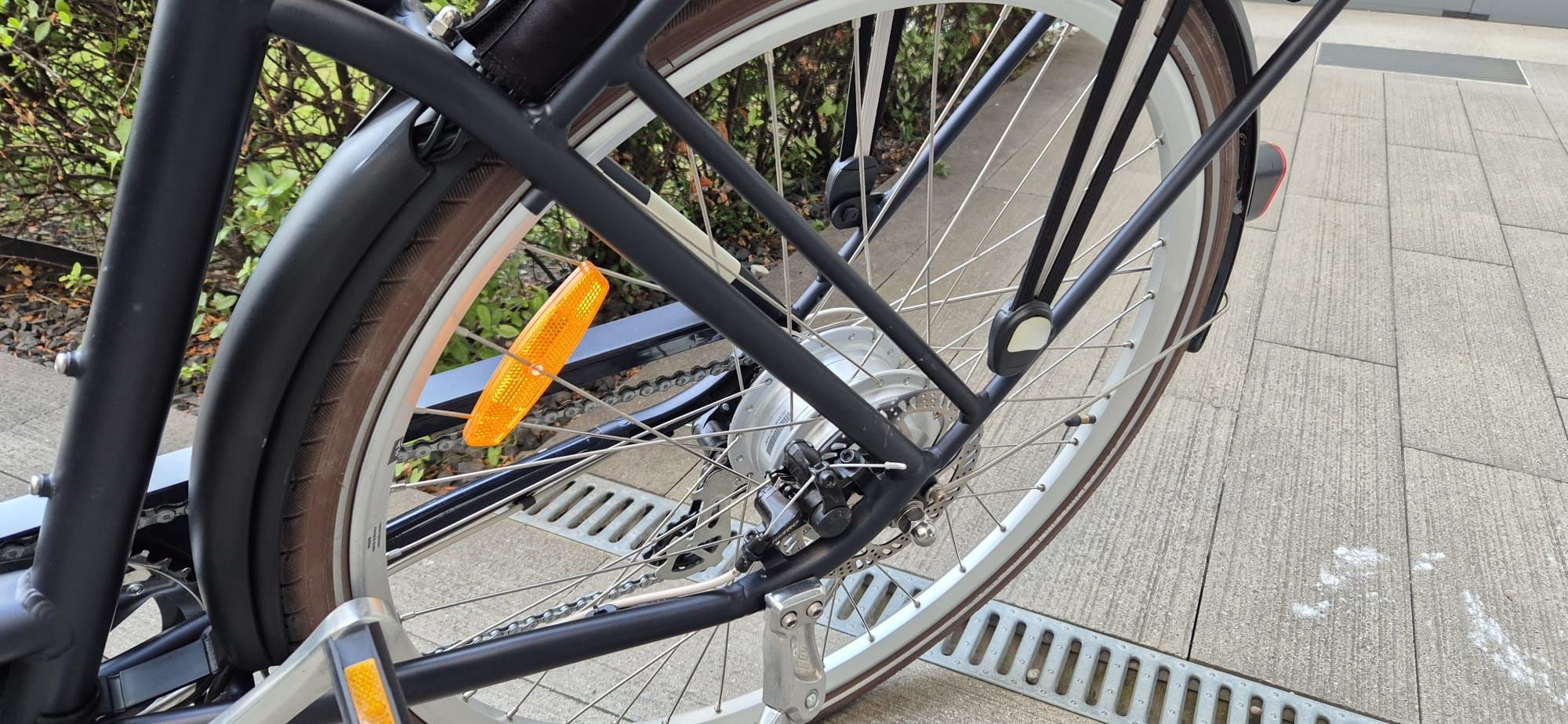 NOWY ROWER elektryczny Btwin City Bike 36V / Speed 900E -  Z GWARANCJĄ