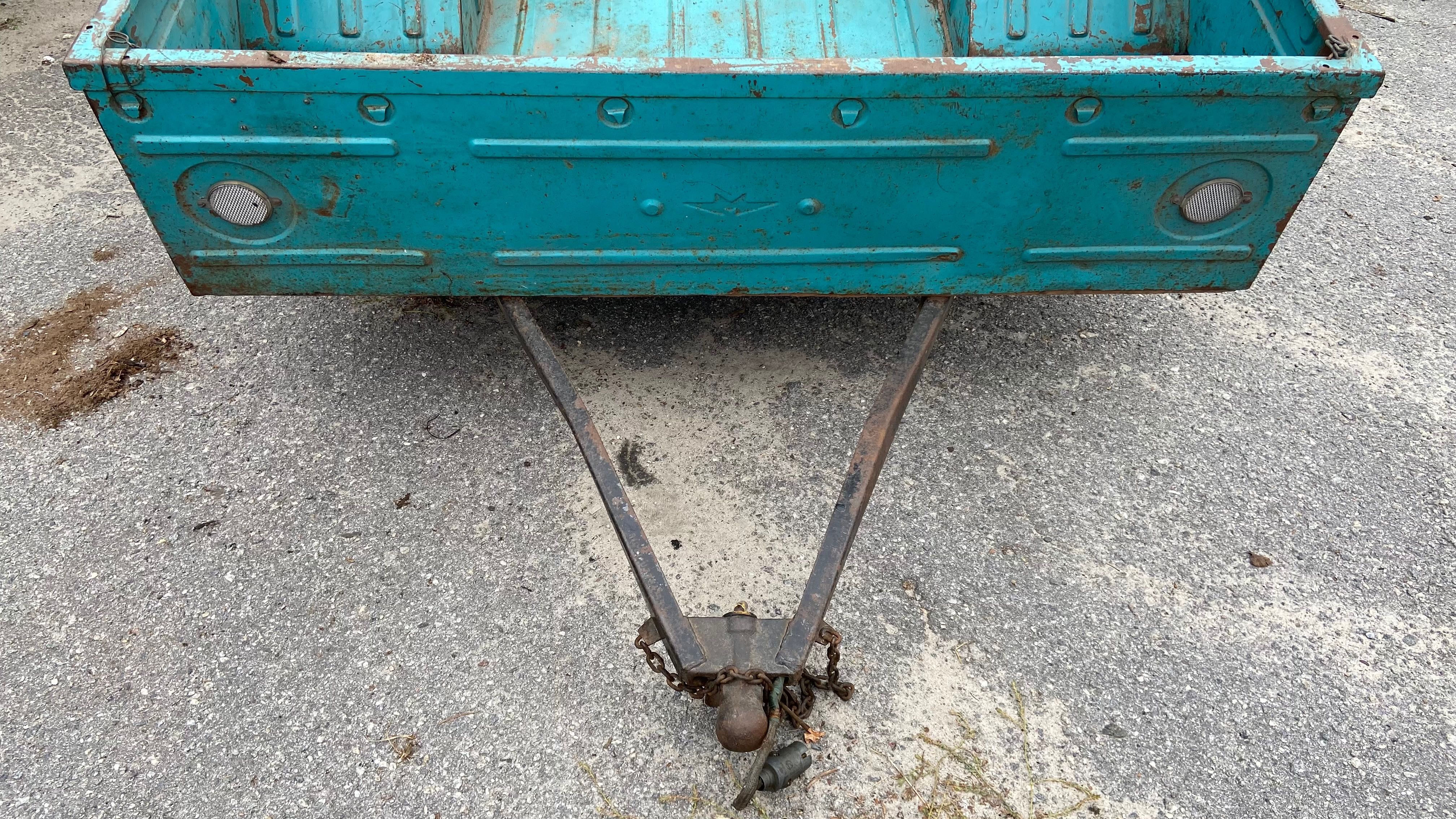 Причіп для легкового автомобіля ММЗ 81021
