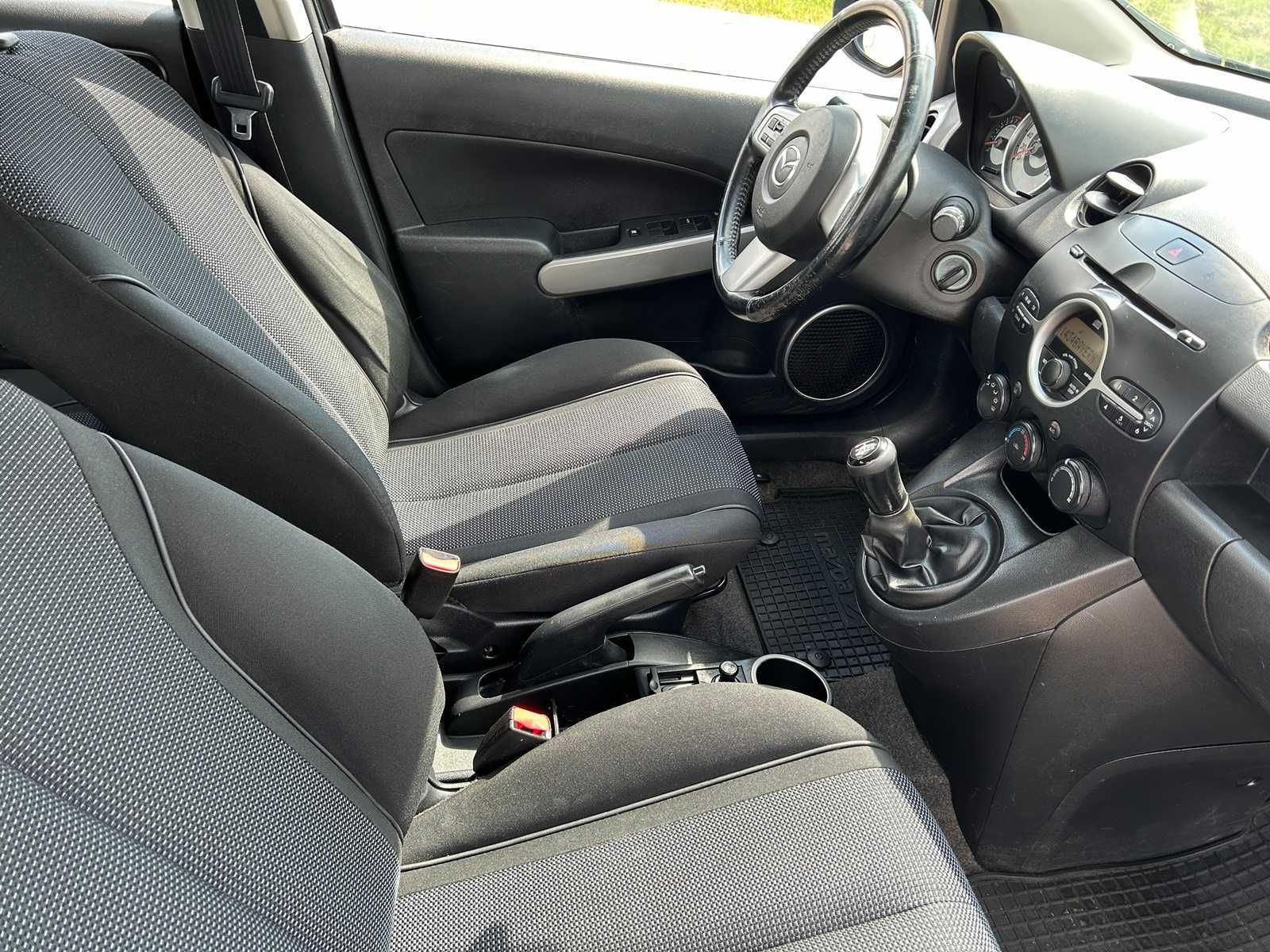 MAZDA 2 * 5 drzwi * 1,3 BENZ * 150 tys.km * klima *