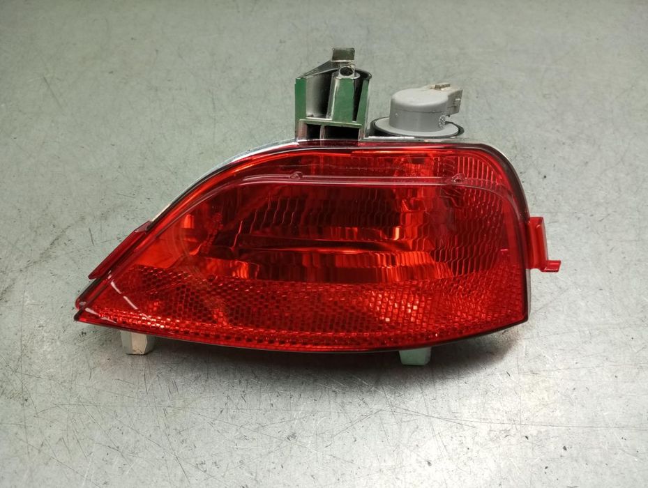 Farolim nevoeiro trás esquerdo DACIA Sandero III