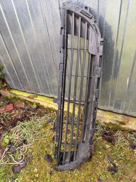 CITROEN C4 II 2010- Kratka atrapa zderzaka