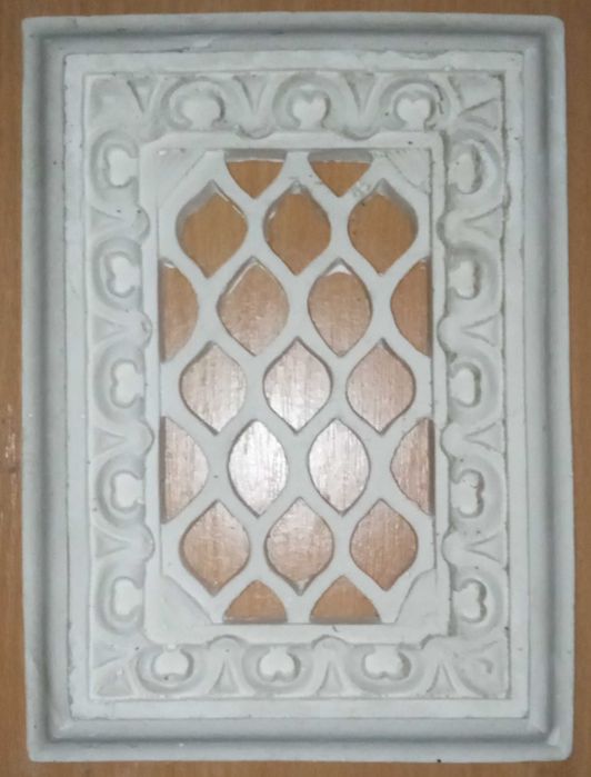 Гіпсова решітка на вентиляцію